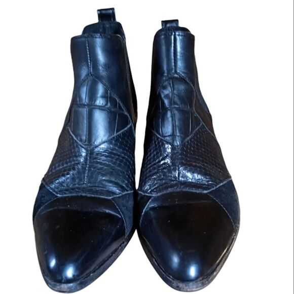 Coach Suffolk Patchwork Black Pull On Booties Leather Snakeskin Size 7.5 - Picture 6 of 7